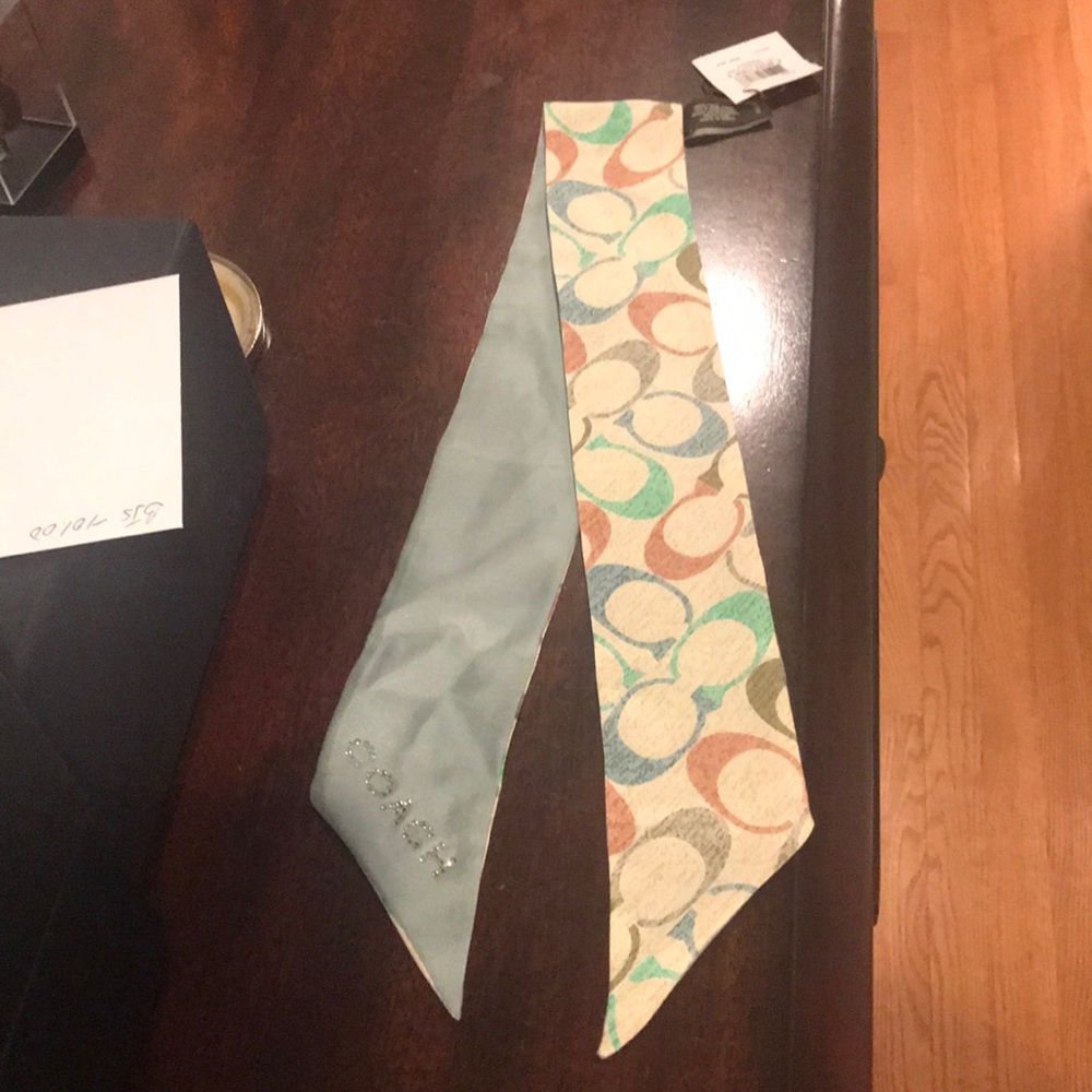 Coach Women’s neck scarf/tie